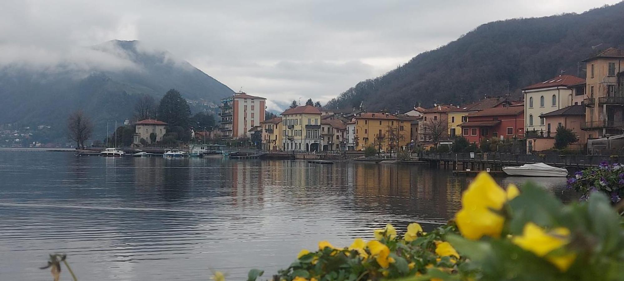 Rifugio Sul Lago Di Lugano A Porto Ceresio Buitenkant foto