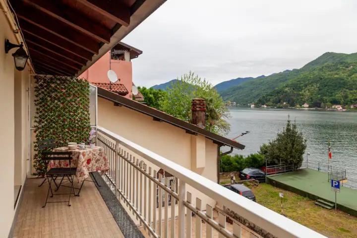 Rifugio Sul Lago Di Lugano A Porto Ceresio Buitenkant foto